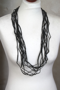 caoutchouc tagliatelles